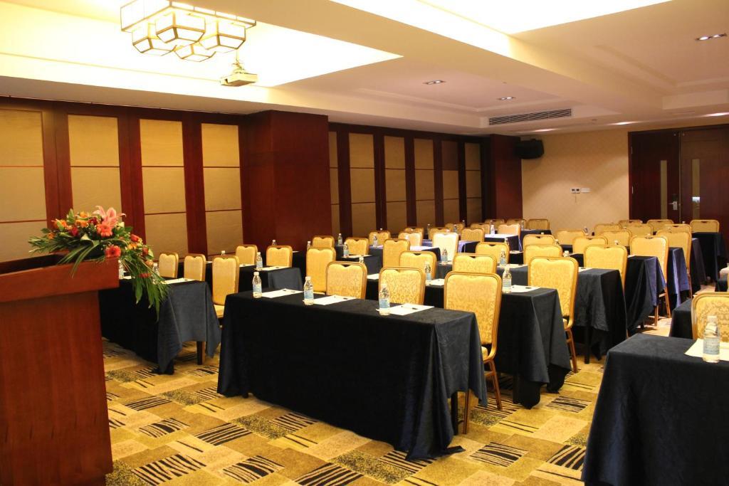 Jun Hao Hotel Dongguan  Eksteriør billede