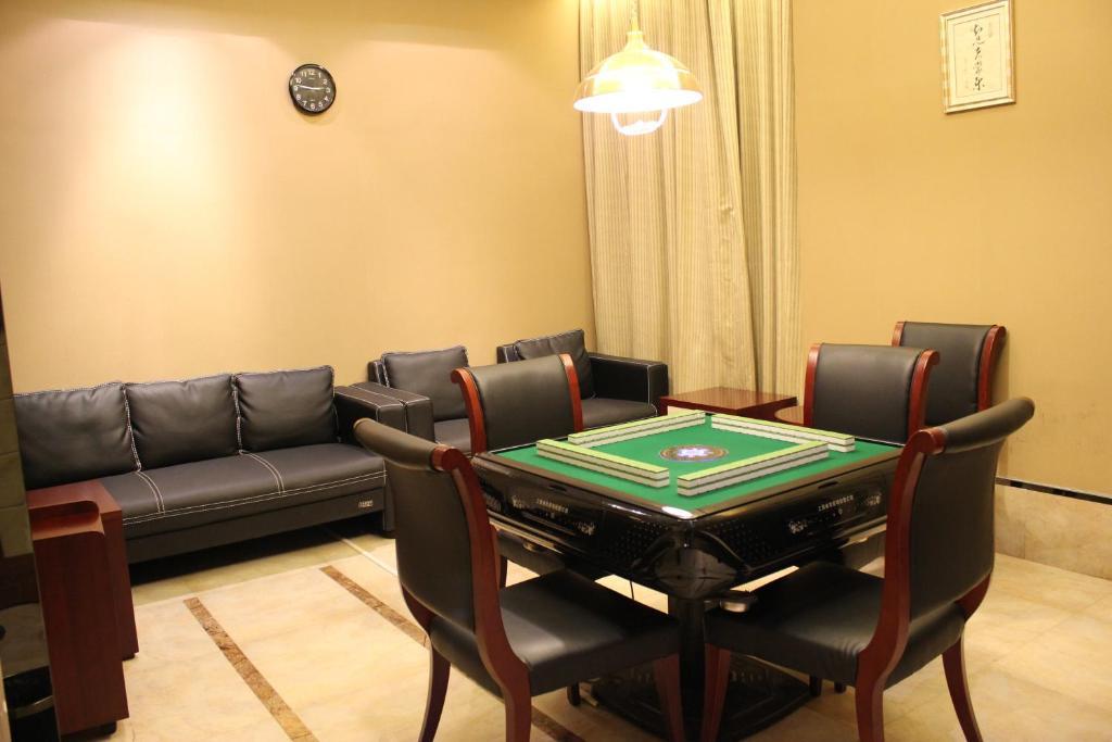 Jun Hao Hotel Dongguan  Eksteriør billede