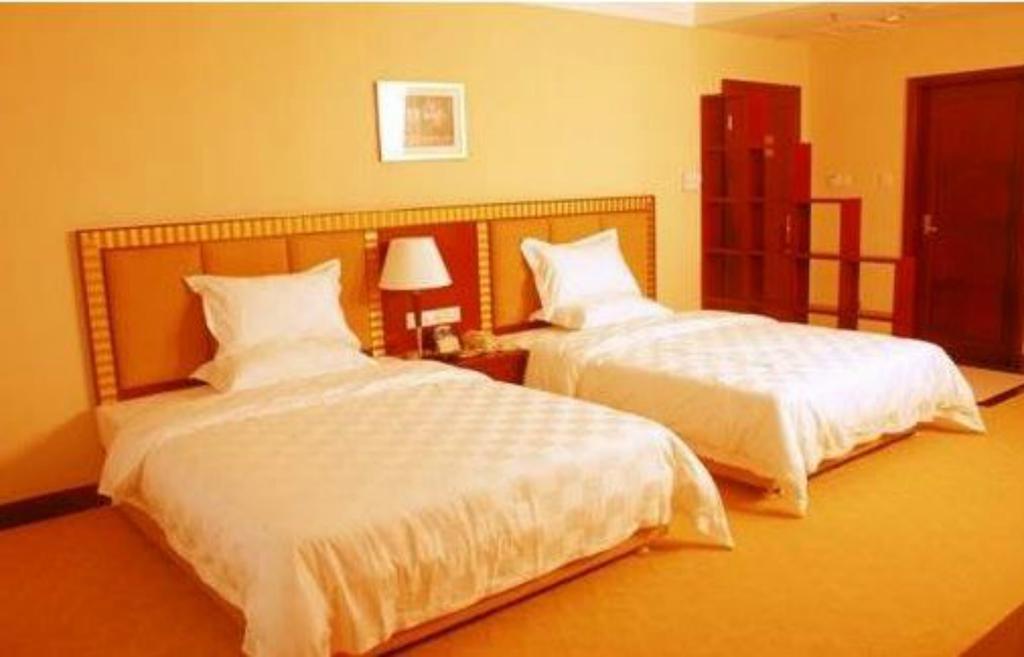 Jun Hao Hotel Dongguan  Eksteriør billede