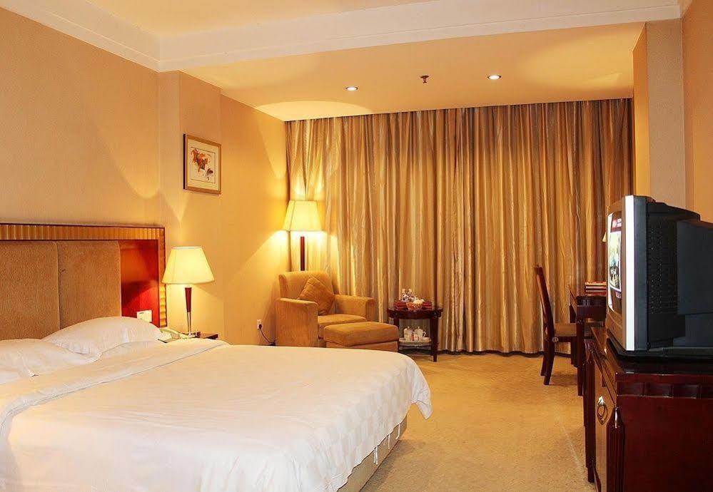 Jun Hao Hotel Dongguan  Eksteriør billede